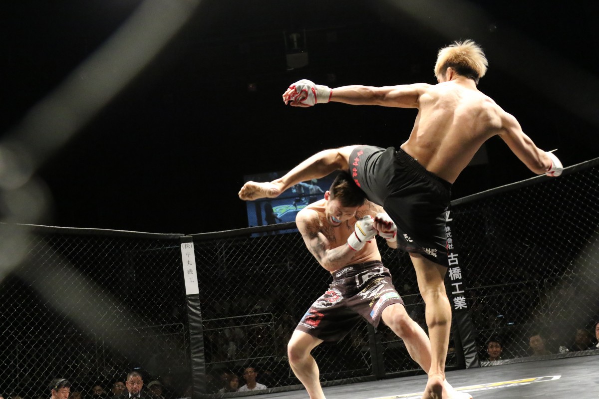 Développer une stratégie de striking efficace en MMA